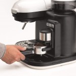 Ariete Espresso Moderna черно-бяла кафемашина с професионална кафемелачка