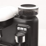 Ariete Espresso Moderna черно-бяла кафемашина с професионална кафемелачка