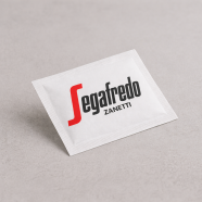 Segafredo бяла захар на пакетчета 4 гр 2000 бр.